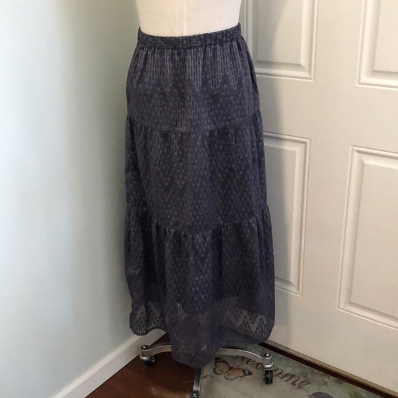 SOLD NWT Loft skirt - Picture 6 of 11